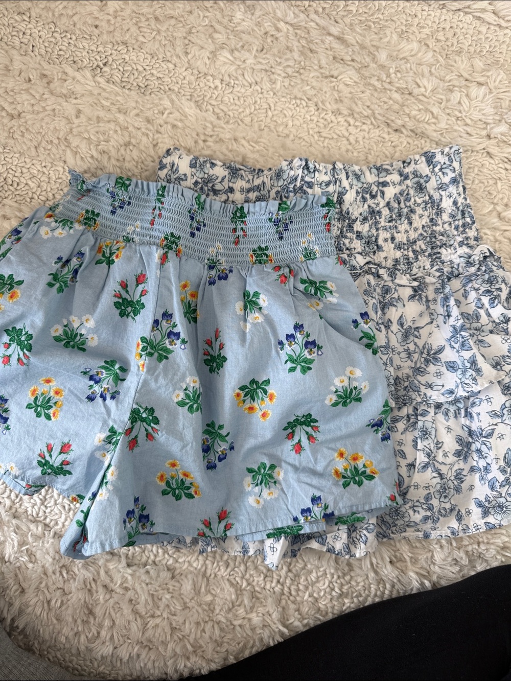 Janie and Jack Blue Floral Smocked-Waist Mini Shorts Duo